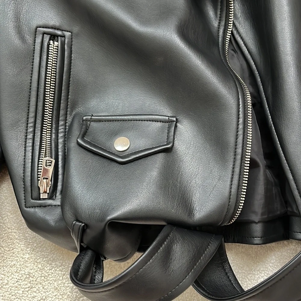 COPY - Zara leather jacket (fake leather) - Picture 2 of 6